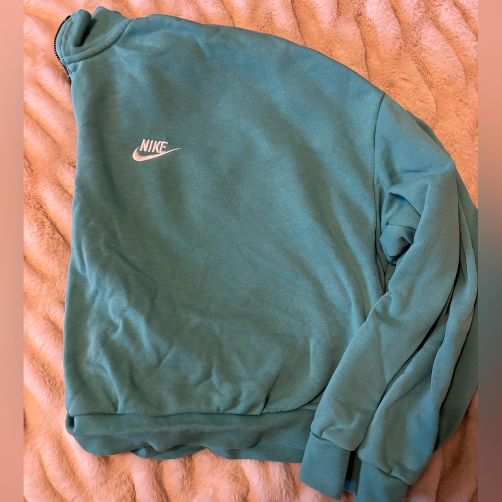 Nike Aqua Pullover